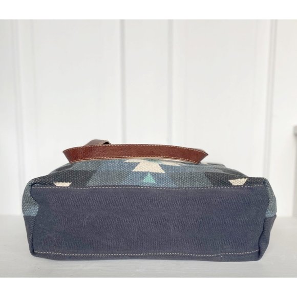 Myra Bag Patterned Upcycled Rug Canvas and Leather Tote Bag - Picture 7 of 9